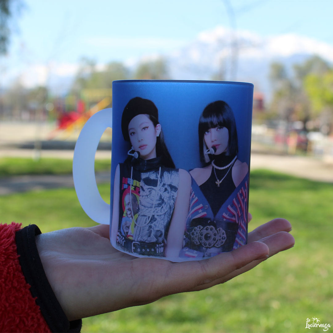 Taza Black Pink